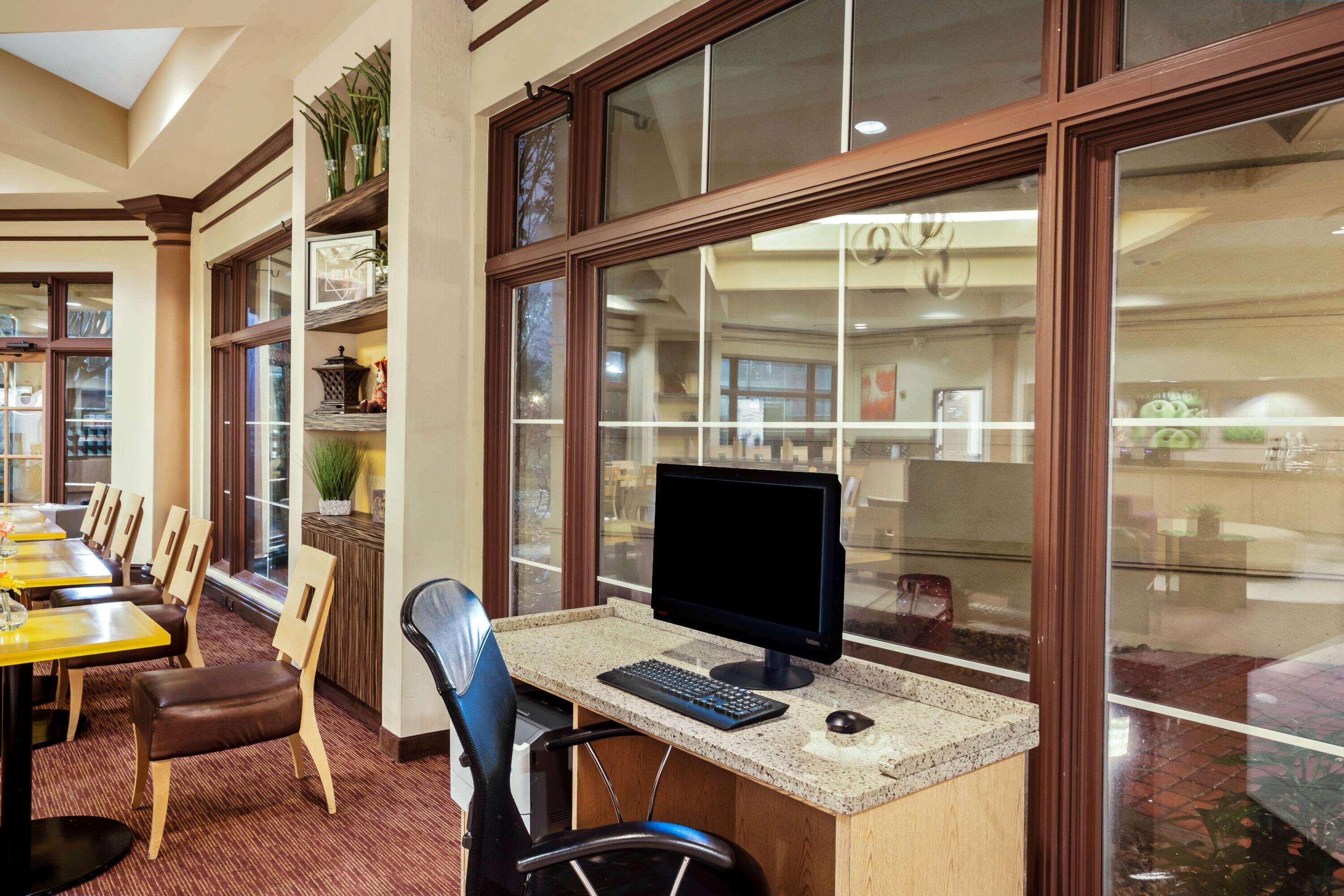La Quinta By Wyndham Memphis Primacy Parkway Hotel Ngoại thất bức ảnh