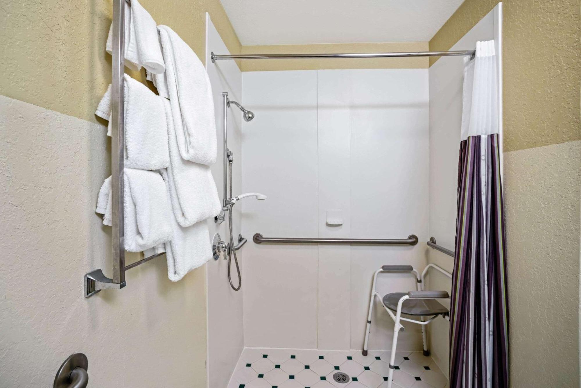La Quinta By Wyndham Memphis Primacy Parkway Hotel Ngoại thất bức ảnh