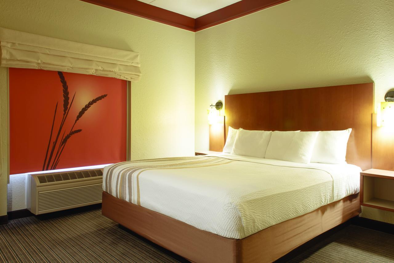 La Quinta By Wyndham Memphis Primacy Parkway Hotel Ngoại thất bức ảnh